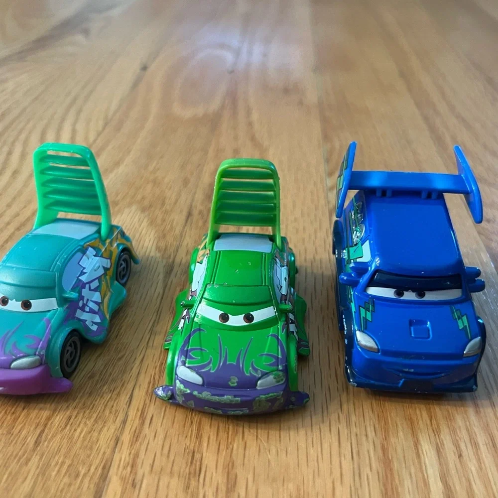 - Disney Pixar cars